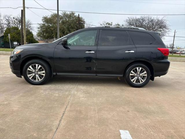 used 2018 Nissan Pathfinder car, priced at $9,995