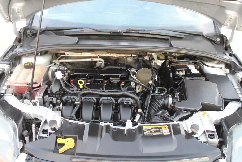 used 2014 Ford Focus car, priced at $5,250