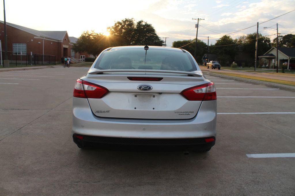 used 2014 Ford Focus car, priced at $5,250