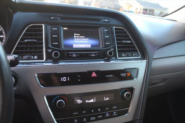 used 2016 Hyundai Sonata Hybrid car, priced at $8,299