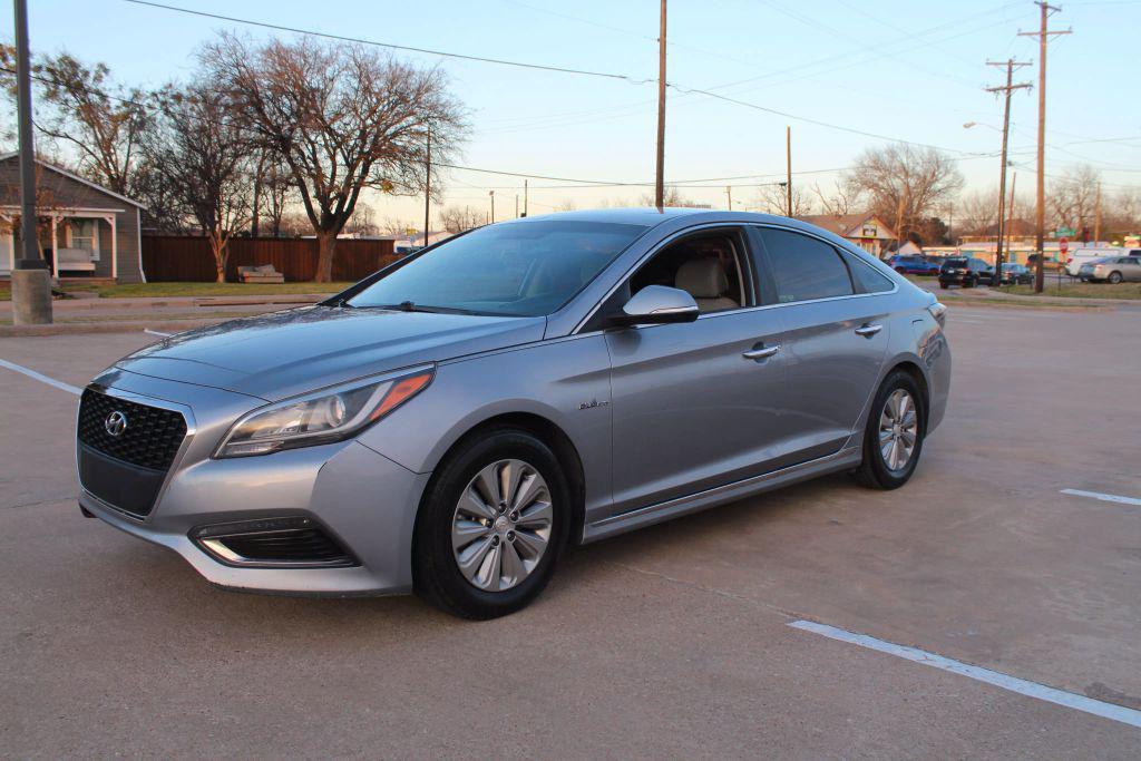 used 2016 Hyundai Sonata Hybrid car, priced at $7,999