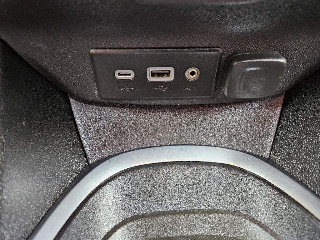 used 2020 Chevrolet Malibu car, priced at $16,999