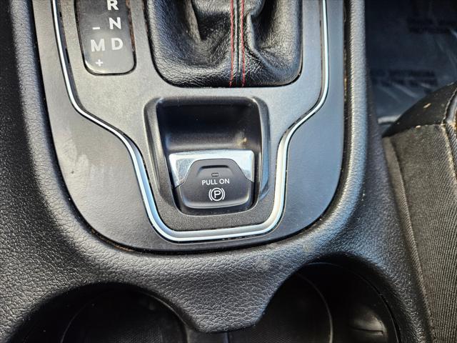 used 2020 Jeep Cherokee car, priced at $14,999