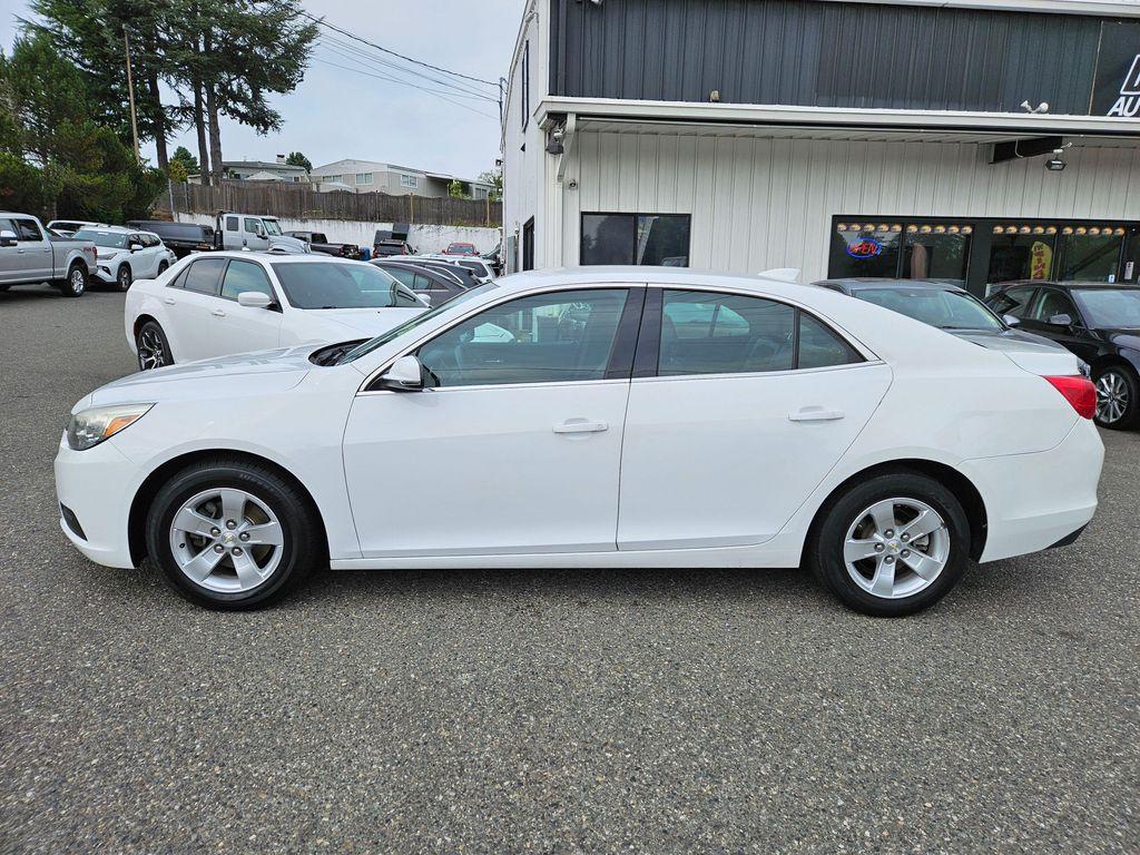 used 2015 Chevrolet Malibu car, priced at $9,299