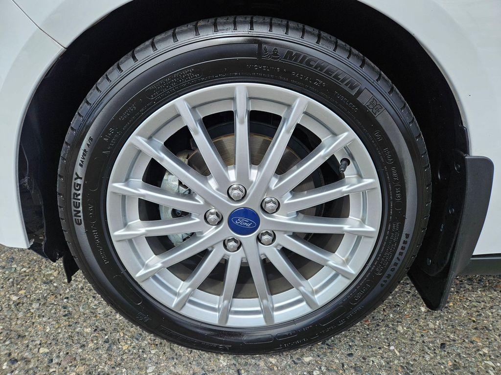 used 2015 Ford Focus car, priced at $7,999
