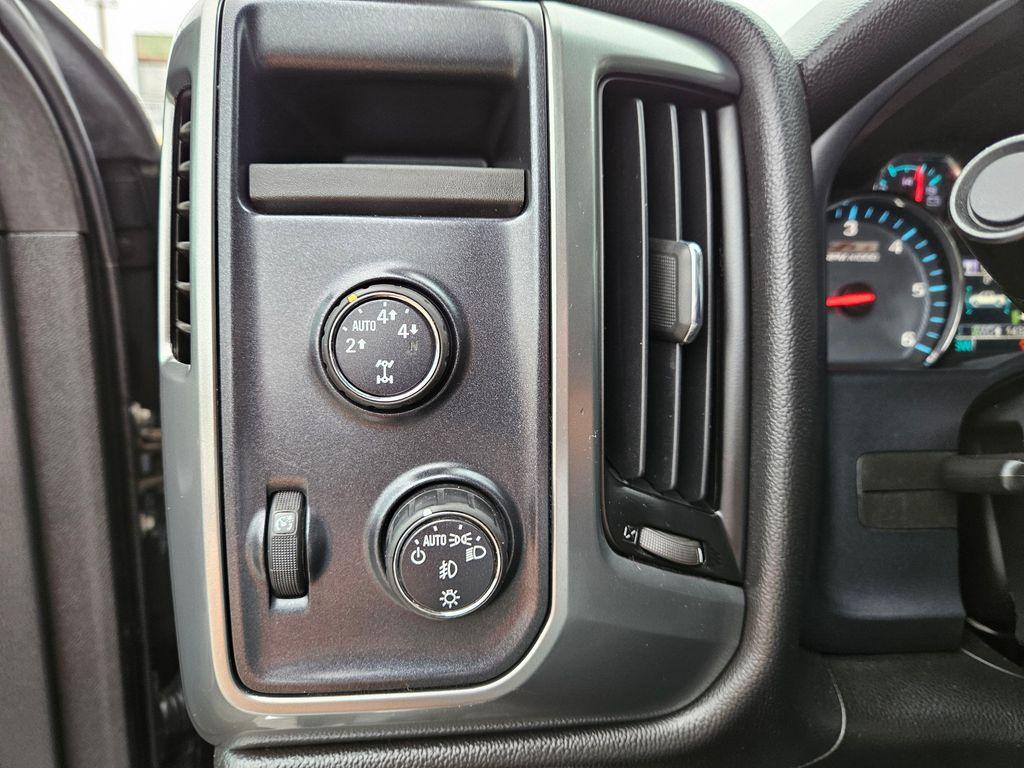 used 2015 Chevrolet Silverado 1500 car, priced at $17,999