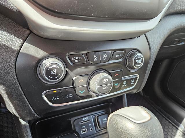 used 2015 Jeep Cherokee car, priced at $8,499