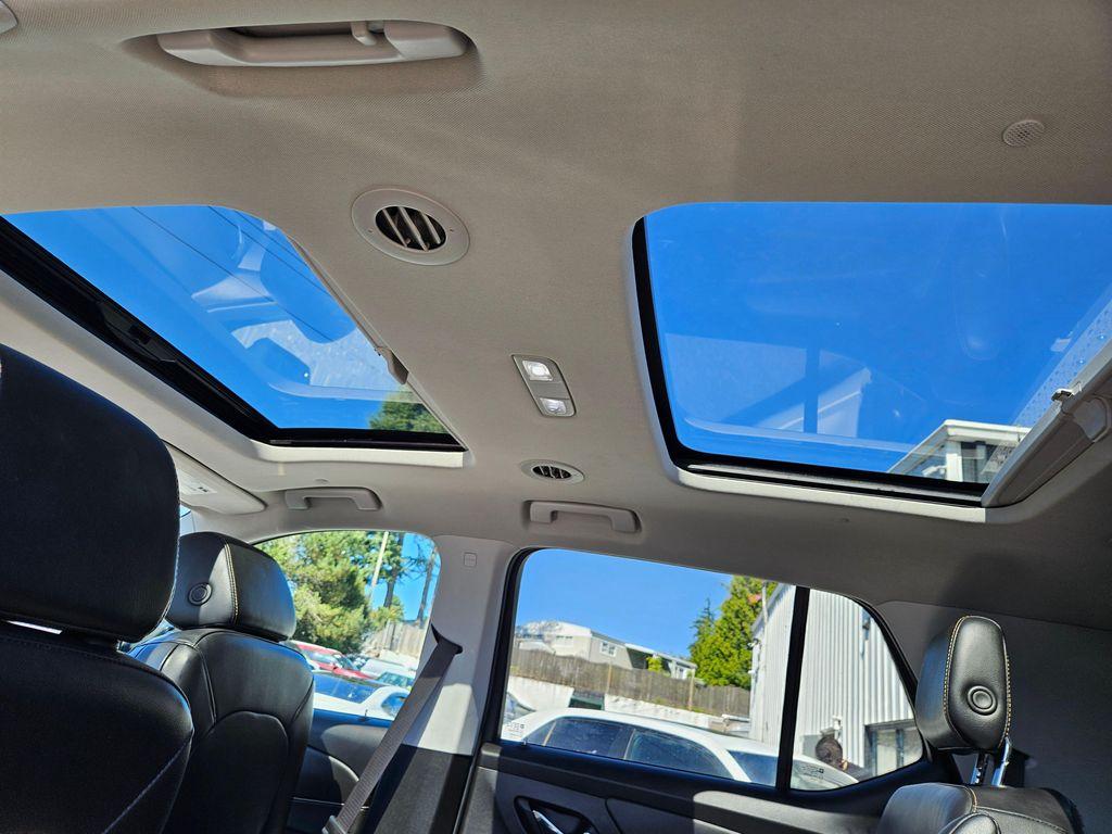 used 2018 Chevrolet Traverse car, priced at $13,499