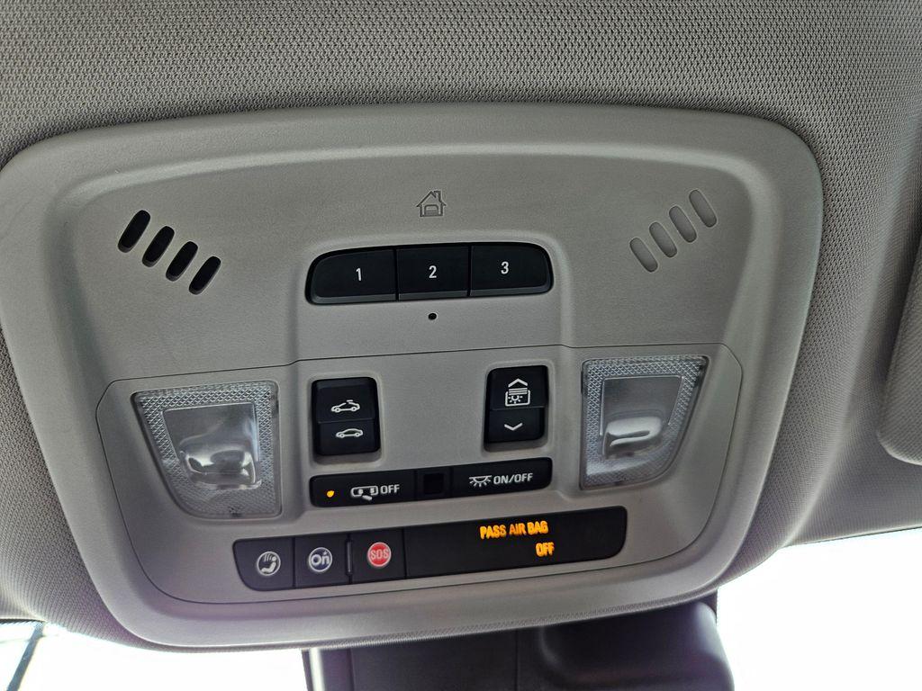 used 2018 Chevrolet Malibu car, priced at $15,999