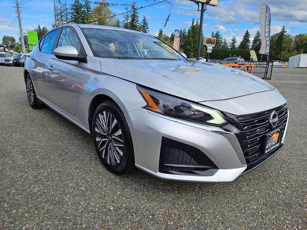 used 2023 Nissan Altima car, priced at $20,999