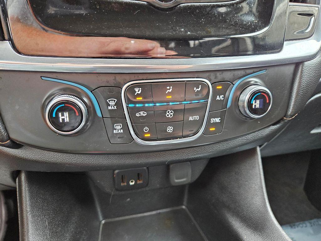 used 2019 Chevrolet Traverse car, priced at $15,999