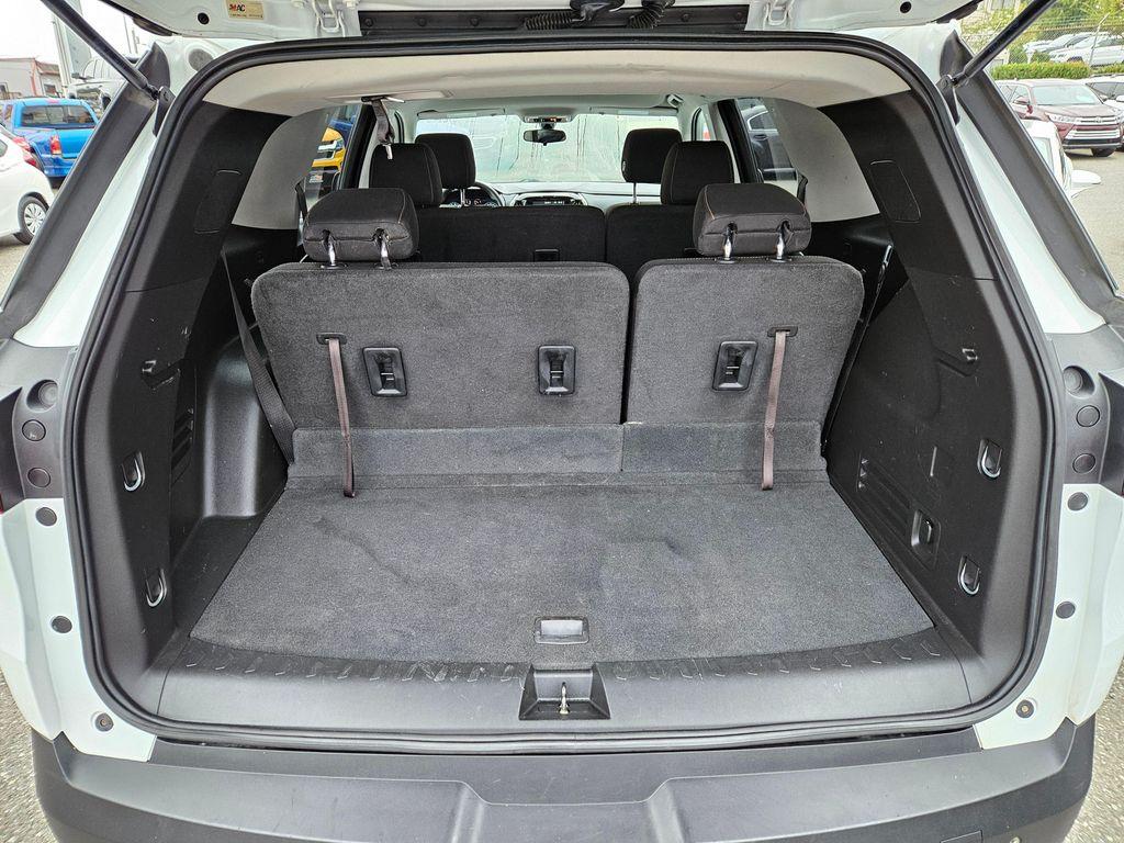 used 2019 Chevrolet Traverse car, priced at $15,999