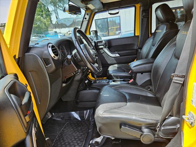 used 2015 Jeep Wrangler Unlimited car, priced at $20,299