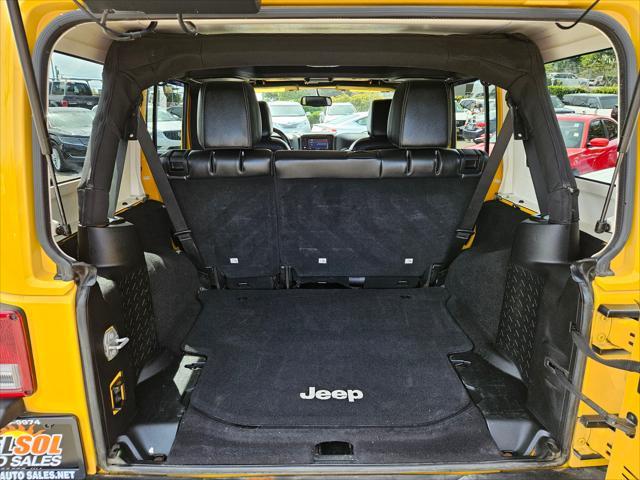 used 2015 Jeep Wrangler Unlimited car, priced at $20,299
