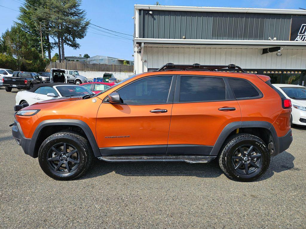 used 2016 Jeep Cherokee car, priced at $13,999