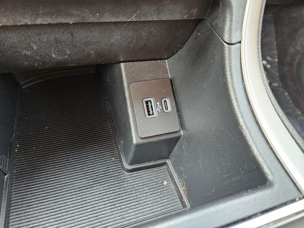 used 2022 Ford Edge car, priced at $16,999