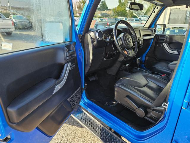 used 2015 Jeep Wrangler Unlimited car, priced at $16,799