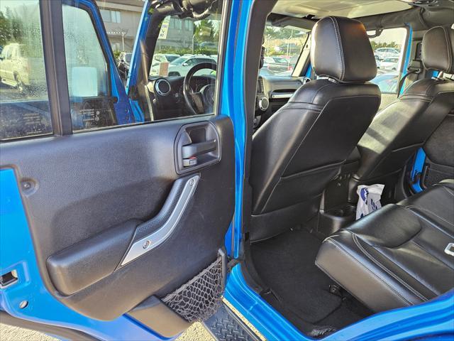 used 2015 Jeep Wrangler Unlimited car, priced at $16,799