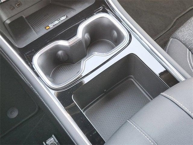 new 2026 Chevrolet Traverse car, priced at $45,015