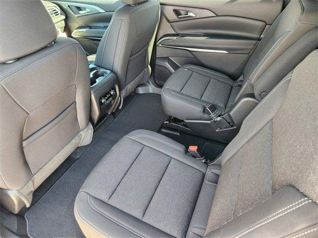 new 2026 Chevrolet Traverse car, priced at $45,015