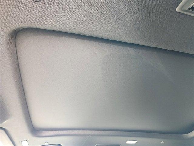 new 2026 Chevrolet Traverse car, priced at $45,015