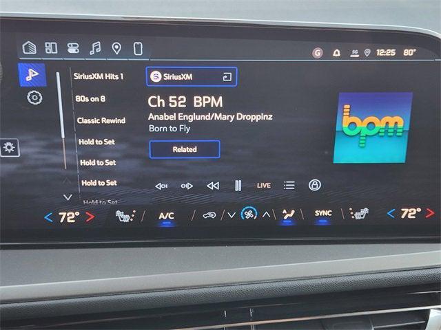 new 2026 Chevrolet Traverse car, priced at $45,015