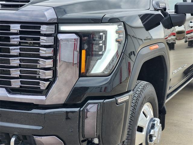 used 2024 GMC Sierra 3500 car, priced at $86,000