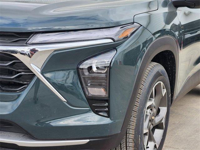 new 2025 Chevrolet Trax car, priced at $24,485