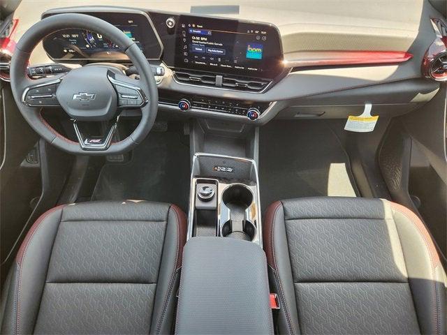 new 2026 Chevrolet Equinox car, priced at $31,895