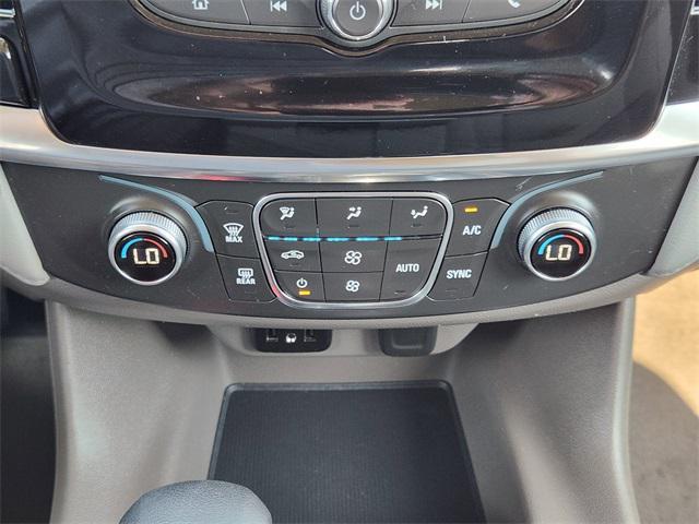 used 2021 Chevrolet Traverse car, priced at $23,450