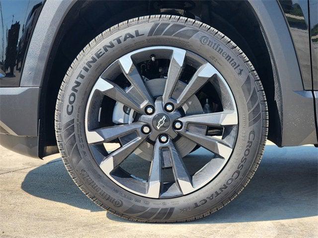 new 2026 Chevrolet Equinox car, priced at $32,395