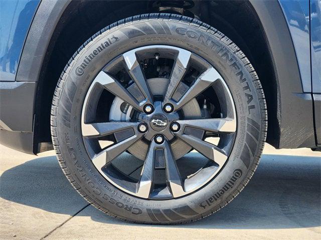 new 2026 Chevrolet Equinox car, priced at $32,395