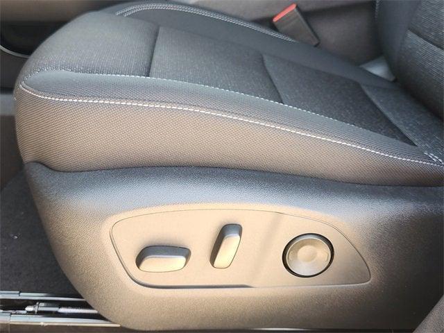 new 2025 Chevrolet Traverse car, priced at $43,195