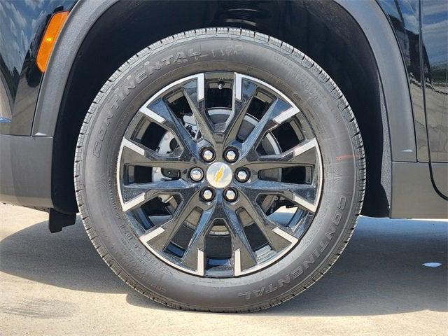 new 2025 Chevrolet Traverse car, priced at $43,195