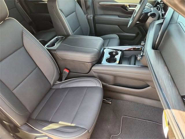 new 2025 Chevrolet Suburban car, priced at $75,445