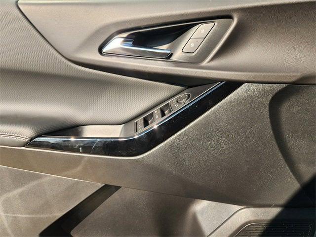 new 2026 Chevrolet Equinox car, priced at $28,040