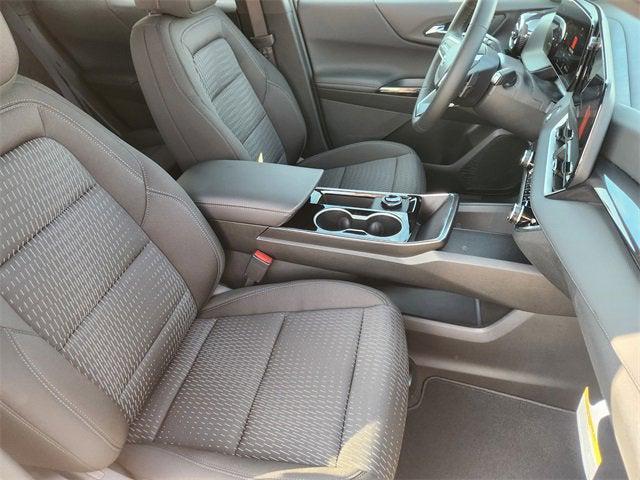 new 2026 Chevrolet Equinox car, priced at $28,040