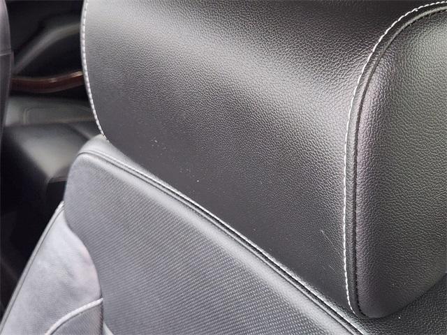 used 2019 GMC Yukon car, priced at $25,350