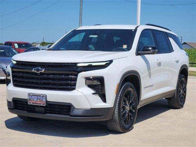 new 2025 Chevrolet Traverse car, priced at $42,980