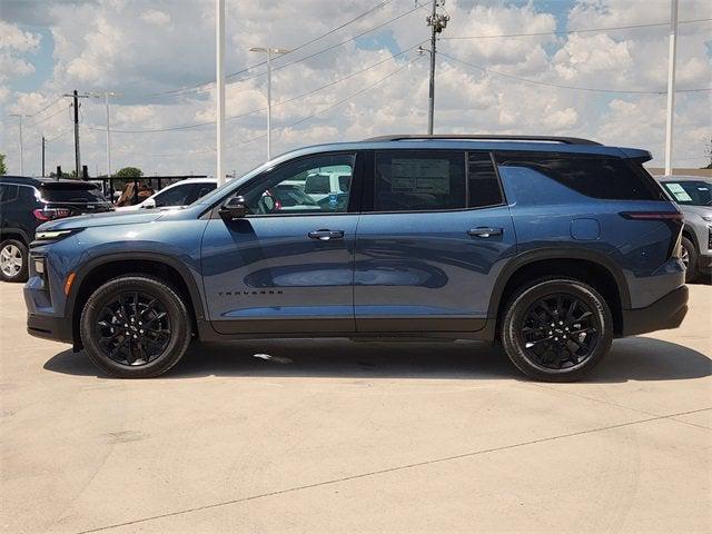 new 2026 Chevrolet Traverse car, priced at $44,955