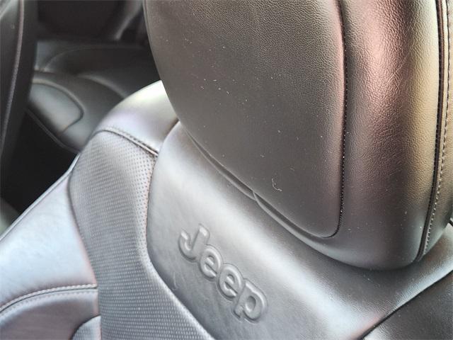 used 2020 Jeep Cherokee car, priced at $15,500