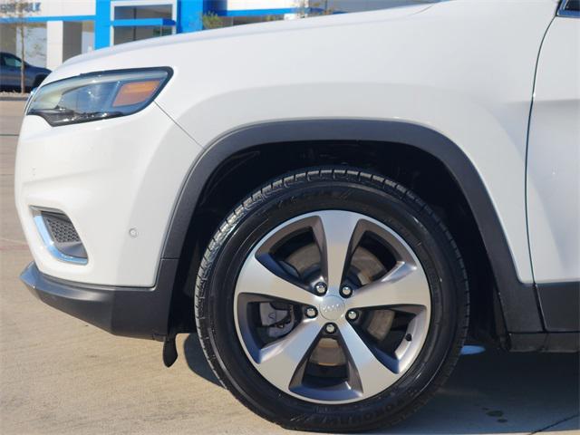 used 2020 Jeep Cherokee car, priced at $15,500