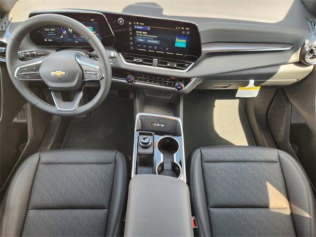 new 2026 Chevrolet Equinox car, priced at $28,795