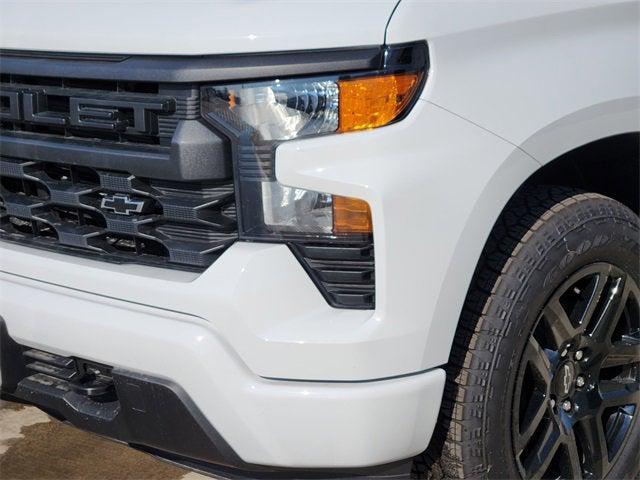 new 2025 Chevrolet Silverado 1500 car, priced at $43,995