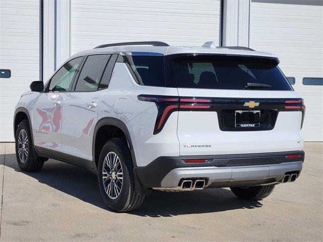 new 2024 Chevrolet Traverse car, priced at $40,122