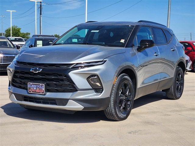 new 2025 Chevrolet Blazer car, priced at $36,565