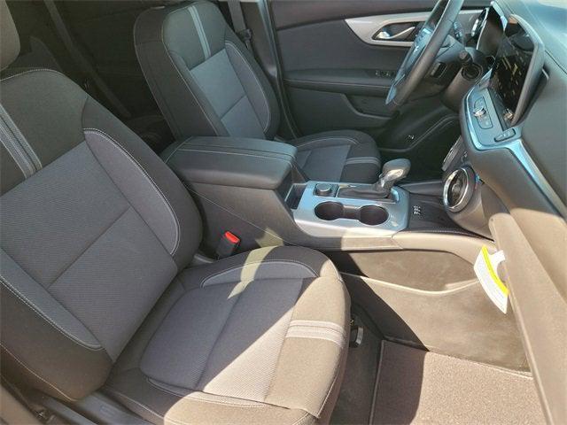 new 2025 Chevrolet Blazer car, priced at $36,565