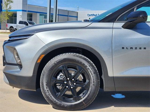 new 2025 Chevrolet Blazer car, priced at $36,565
