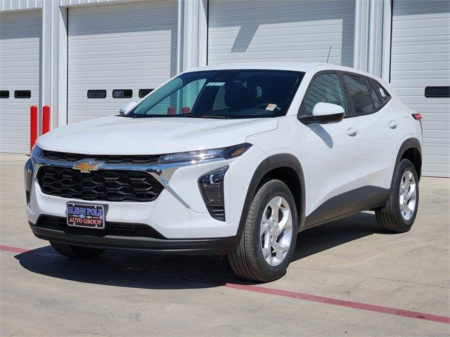 new 2025 Chevrolet Trax car, priced at $22,885