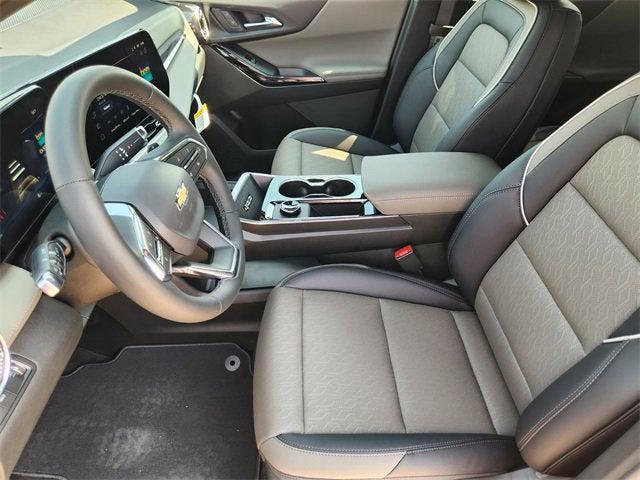 new 2026 Chevrolet Equinox car, priced at $28,795